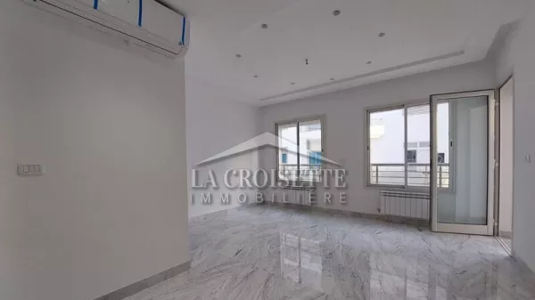 شقة مريحة وأمنة من نوع S+3 في لا سوكra