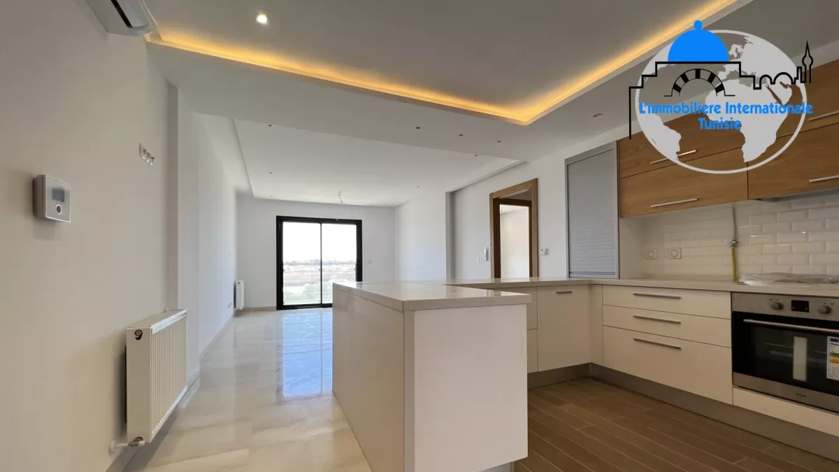 Lussuoso Appartamento S+2 a Kantaoui, Sousse: Un Rifugio di Comfort e Lusso