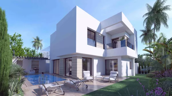 فيلا فاخرة للبيع في لا سوكra مع مسبح