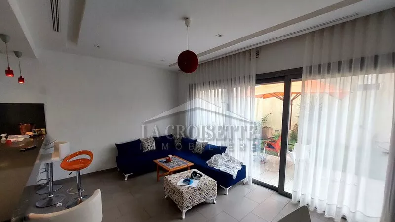 شقة س+1 مفروشة أنيقة مع حدائق في جمّارث - مثالية للحياة المريحة!