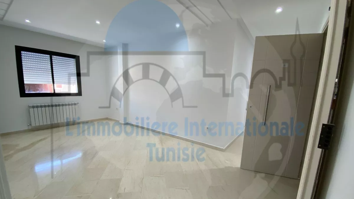 Modern S+2 Apartment in Sahloul 4: Ideal for Contemporary Living