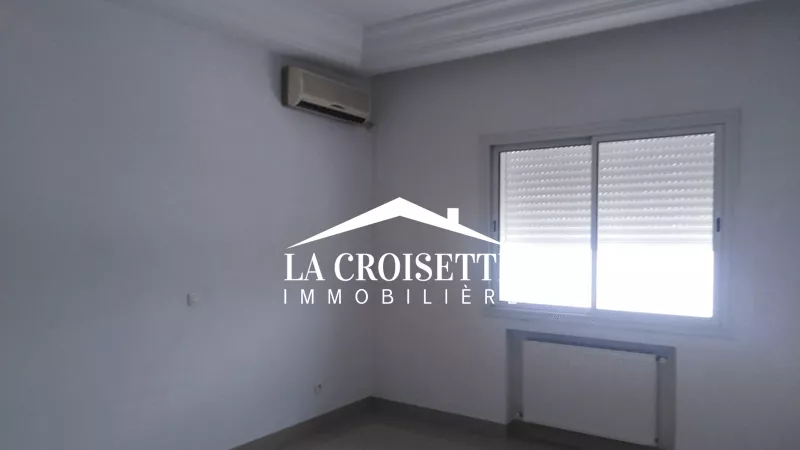 Your New Haven of Peace: S+3 Villa Floor in Ain Zaghouan Sud