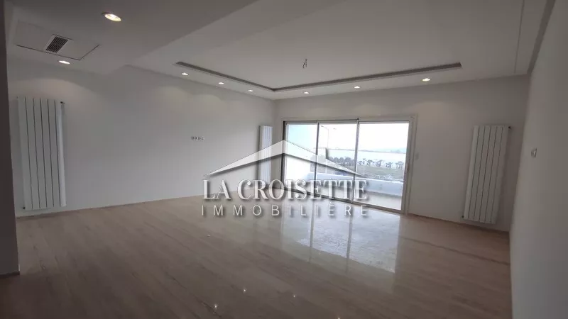 شقة واسعة S+3 للايجار في بريج دو لاك 2