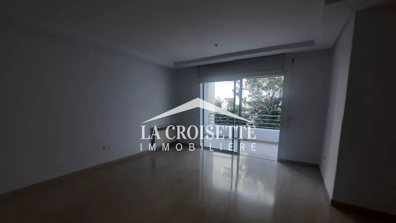 Appartamento S+3 Eccezionale con Stanza di Servizio ad Ain Zaghouan Nord