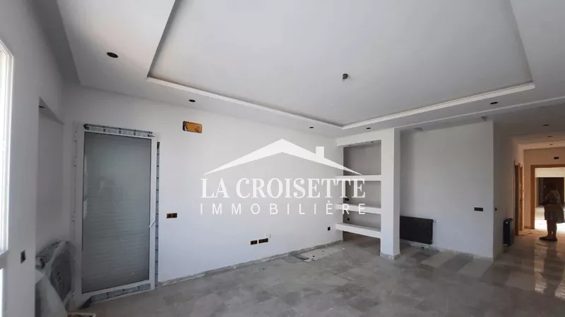 Appartamento di 3 Camere Ideale in Affitto a La Soukra