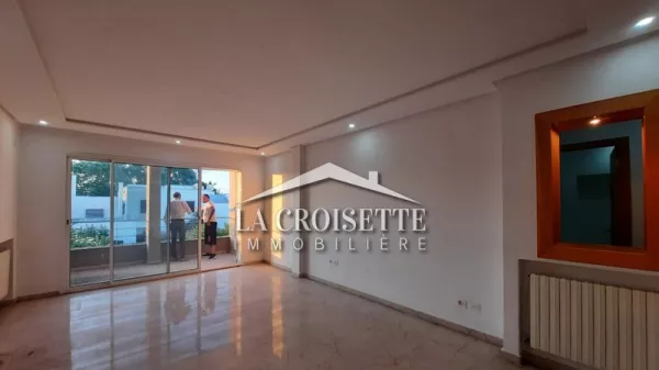 Elegant S+3 Floor Villa in La Marsa
