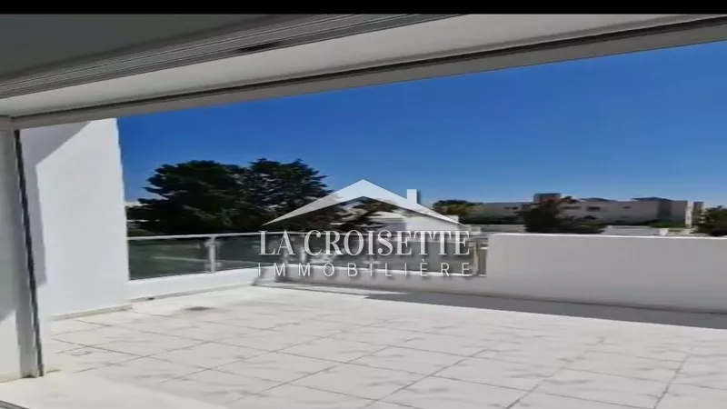 شقة فاخرة S+3 في المرسى، تونس: ملاذ من الرقي