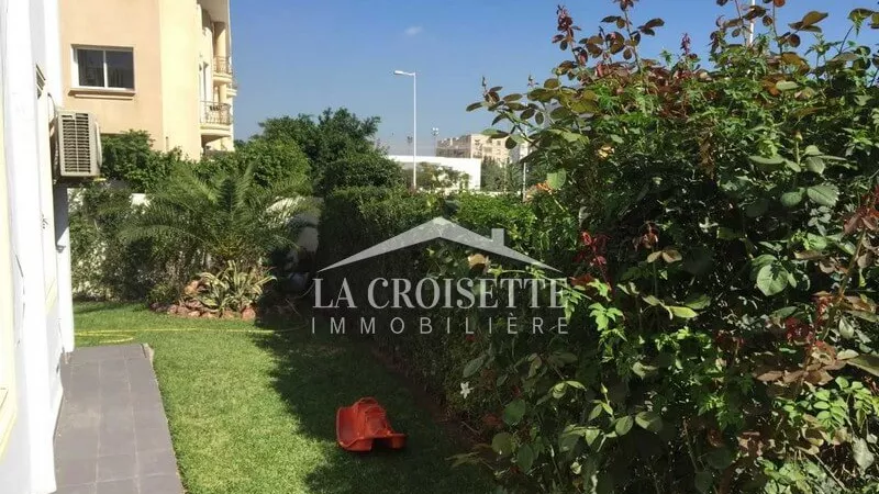 شقة مفروشة في الطابق الأرضي S+3 بعين زغوان الشمالية: ملاذ هادئ يجمع الراحة والرقيّ