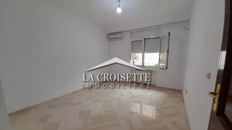 Appartamento S+1 Ideale ad Ain Zaghouan: Uno Spazio di Vita Perfetto