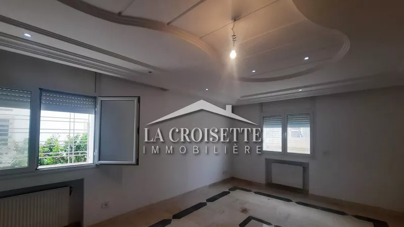 شقة دوبلكس واسعة للإيجار في عين زغوان الشمالية