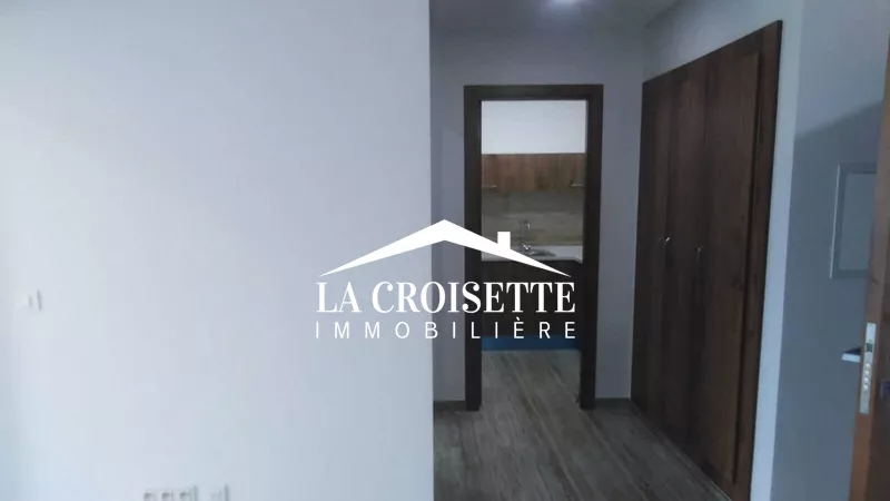 Luxuriöser Büroplatz in La Soukra zu vermieten: Ein hochwertiger Arbeitsplatz