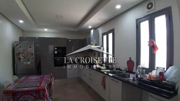 Luxury Villa with Pool in Carthage