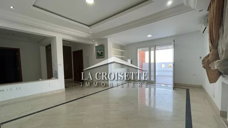 Luxuriöse 3-Zimmer-Wohnung zur Miete auf der Route du Relais, Tunis