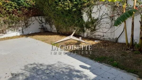 Ground Floor Villa S+3 in Gammarth