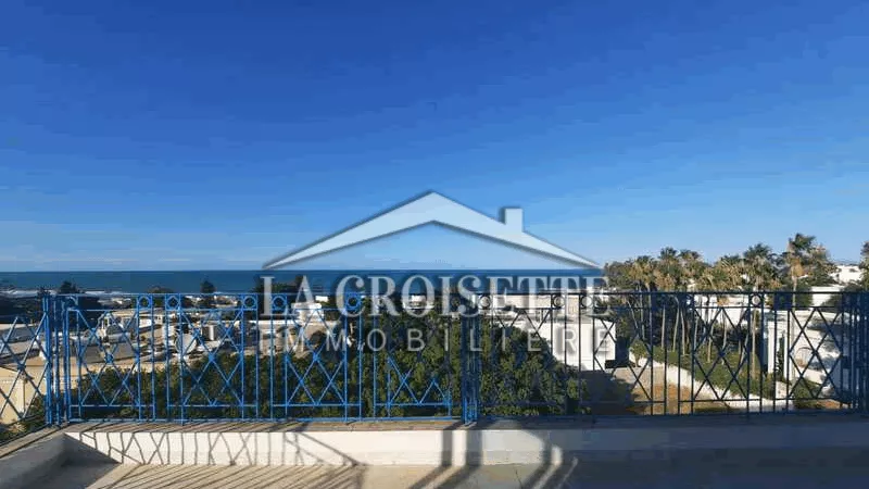 Luxus-Villa-Apartement mit atemberaubendem Meerblick in La Marsa