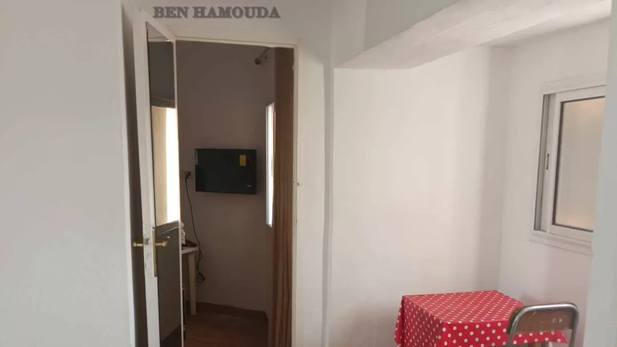 شقة استديو مفروشة في قلب مدينة بنزرت