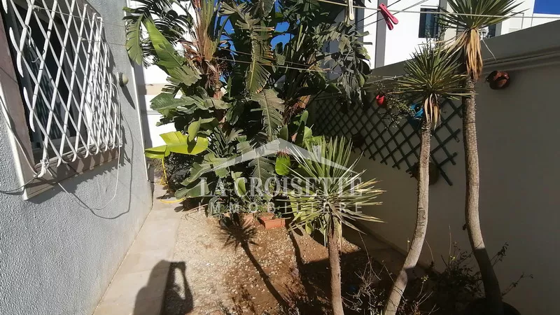 Ground Floor S3 in La Marsa: Your New Haven of Peace!