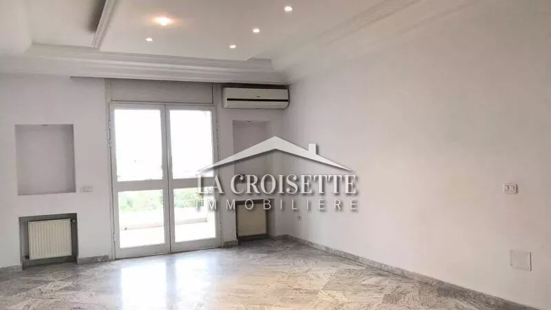 Elegant Villa Floor for Rent in Carthage Gardens - Rent: 2000 TND