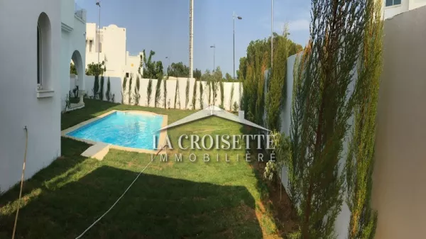 Luxury Villa S+4 with Pool in Gammarth