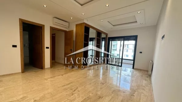 Luxury 3-Bedroom Apartment in Ain Zaghouan Nord with Communal Pool