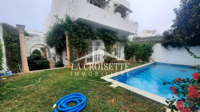 Villa di Lusso in Affitto a Carthage Amilcar: Un Rifugio di Eleganza