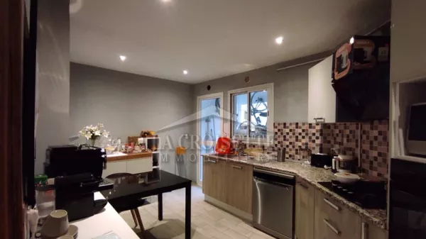 شقة فاخرة في بساتين لا سوقرة