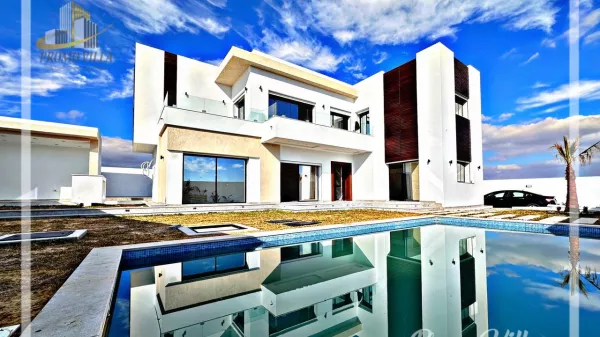 فيلا فاخرة للبيع في حمامات، تونس