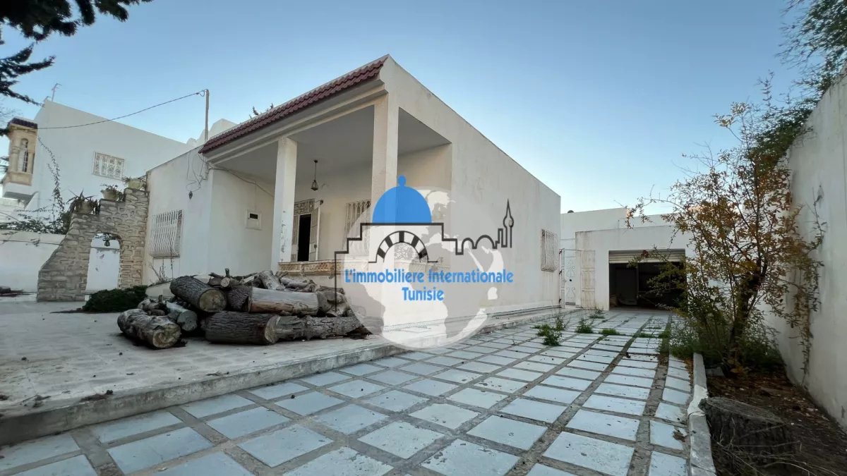 Your Ideal Urban Retreat: Villa for Sale in Cité Olympique, Sousse