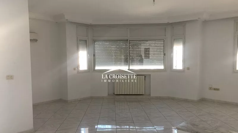Luxury Villa Floor for Rent in Carthage Gardens, Tunis