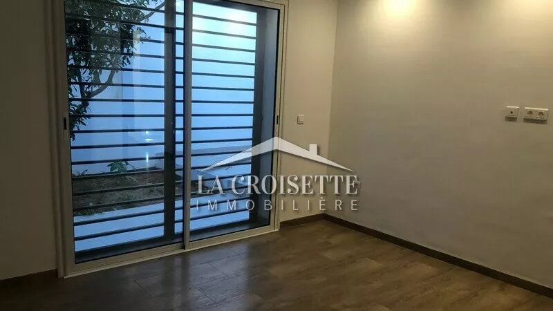 Luxury 2 Bedroom Apartment with Garden in La Marsa ZAL1158