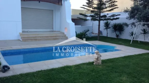 Luxury Villa with Pool in La Marsa, Tunis