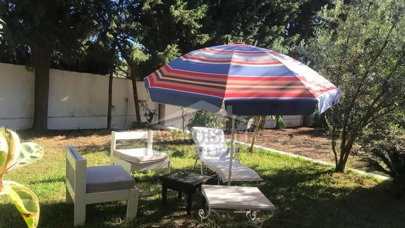 فيلا فاخرة من نوع S+3 للايجار في لامارسا: ملاذ من الراحة والسلام