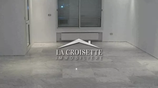 Luxurious 3-Bedroom Apartment in Jardins de Carthage