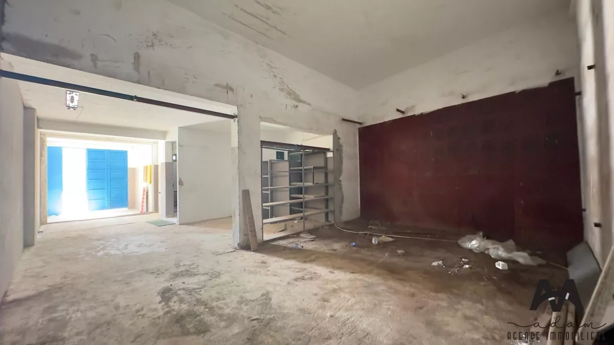 Proprietà Commerciale in Vendita a Nabeul: L'Opportunità Ideale per il Tuo Business!