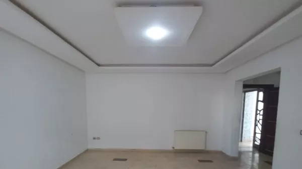 Two-Story Villa in a Residential Neighborhood at Cité Fol, Ben Arous