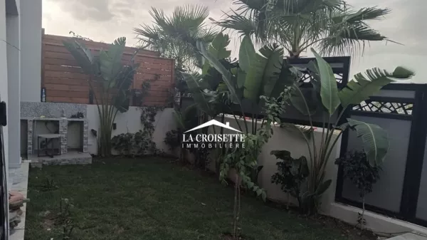 Luxury Ground Floor Apartment with Garden in La Marsa - MAL1256