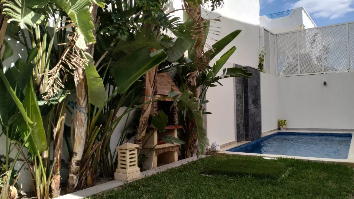 Luxus-Villa zum Verkauf in Hammamet Nord: Ein friedliches Refugium