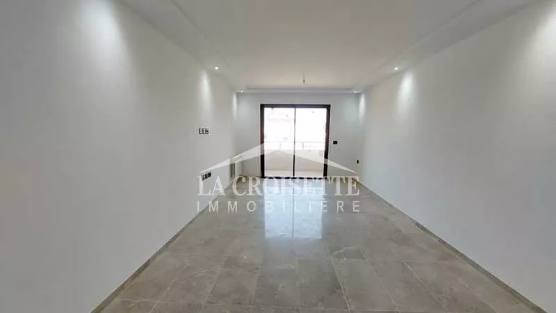 Opportunità Unica ad Ariana: Ampio Appartamento S+3 in Vendita