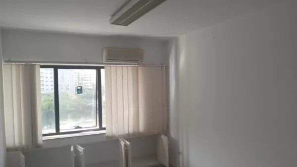 Office Space for Sale in Montplaisir