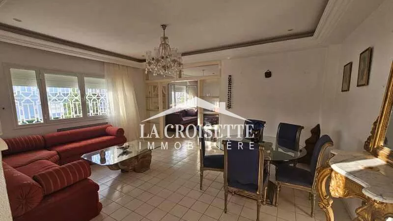 Lussuoso Duplex S+3 con Terrazza a La Marsa, Tunisi