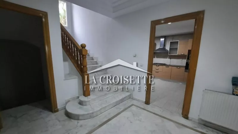 Luxury Triplex for Rent in Lac 2, Tunis - ZTRL0048