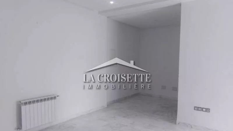 Außergewöhnliche S+2 Wohnung mit Garten zur Miete in Ain Zaghouan Nord, Tunis