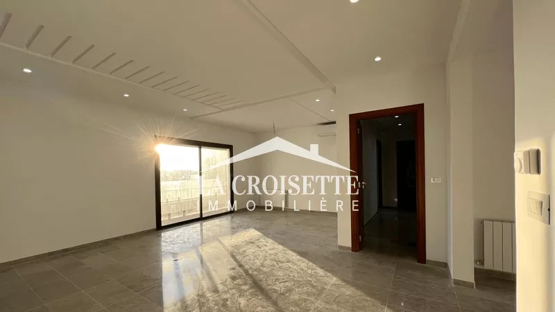 شقة فاخرة S+4 في جاردين دي كارثاج، تونس