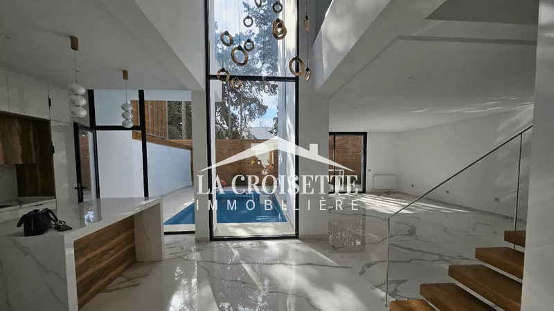 فيلا فاخرة مع مسبح للايجار في الصوكرة، أريانة