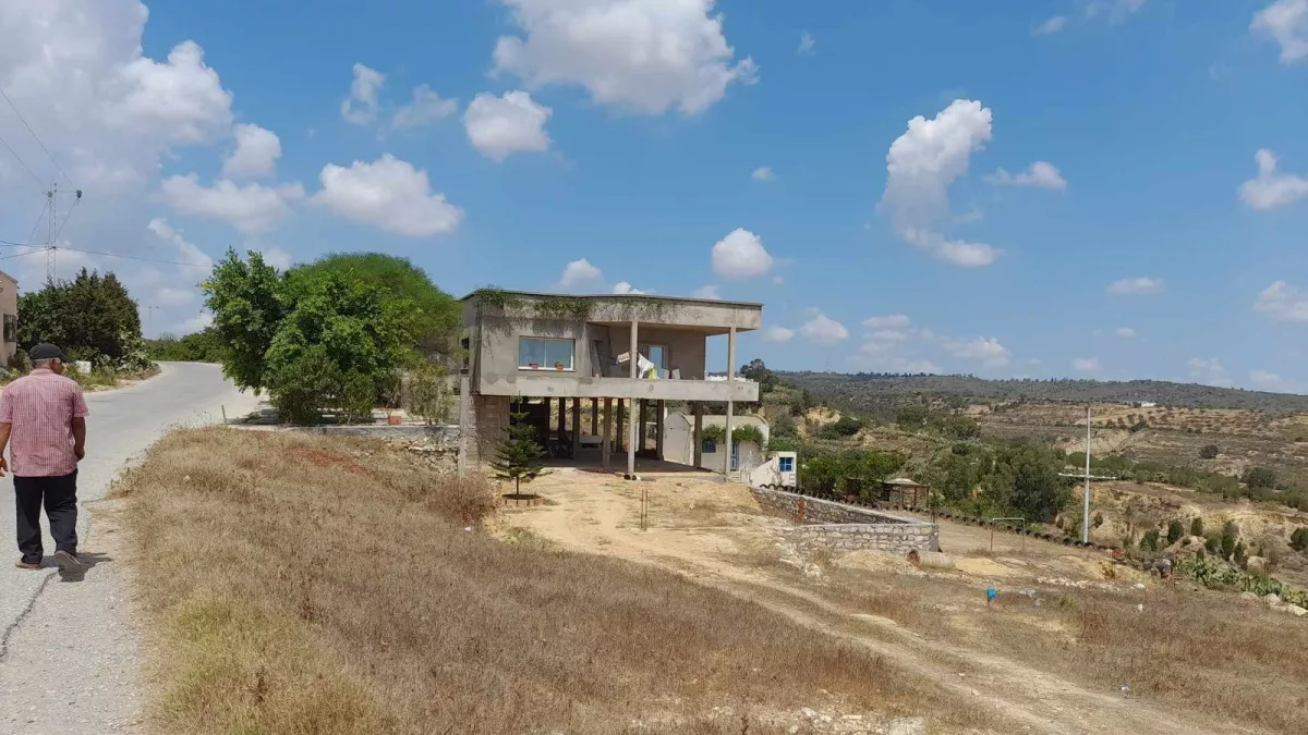 فرصة استثمارية متميزة في الأرض الزراعية في الحوارية، نابل