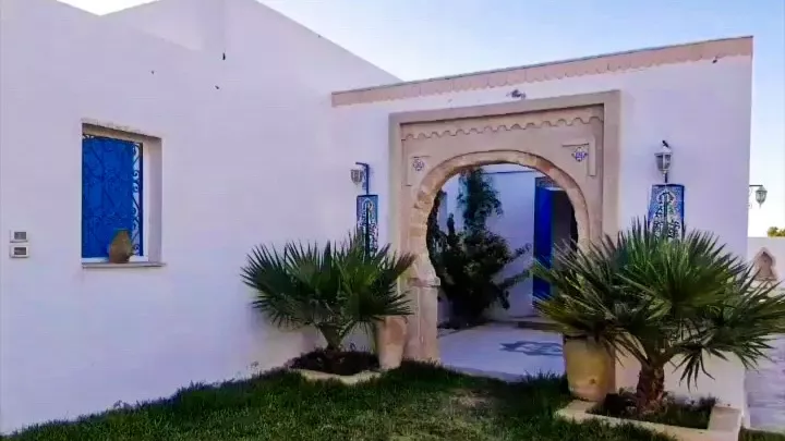 Luxuriöses Gästehaus für Vermietungsmanagement in Djerba - Ideale Investition