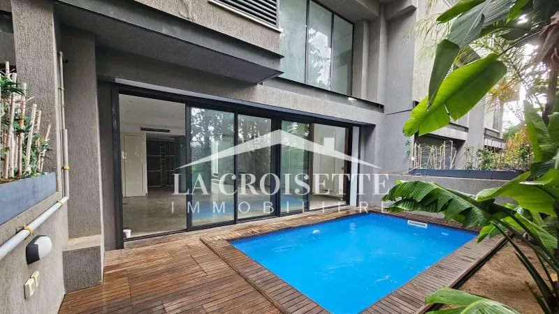 ثلاثي الفاخرة مع مسبح في السوكرا، أريانة - MTRV0053