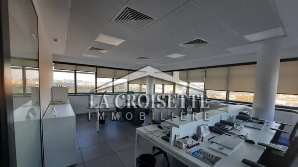 Prestigious Office Building at Lac 3 MBL0130