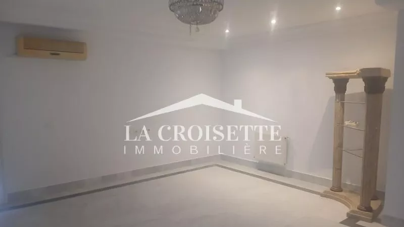 شقة فاخرة S+4 للايجار في لا مرسى، عين زغوان الشمال - ZAL0064