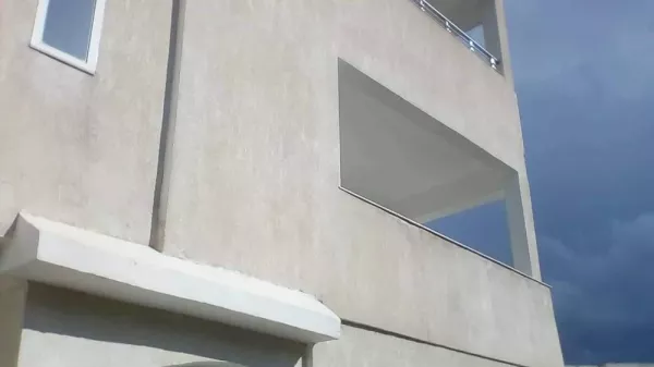 Luxury Villa Apartment in Ennasr 2